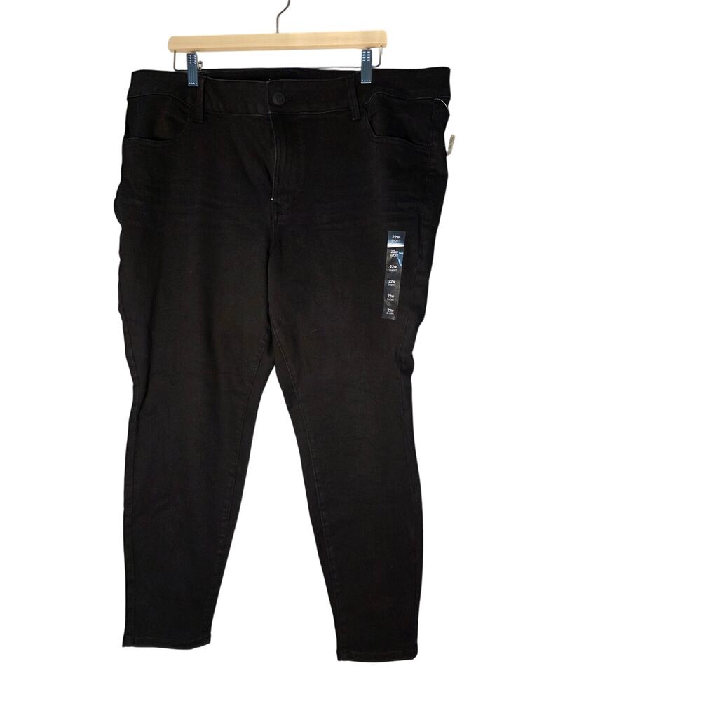 Maurices Women's 22W Short NWT Black Mid Rise Jegging Jeans Plus Size Office